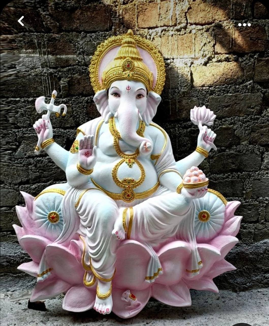 Ganesha on lotus pastel marble